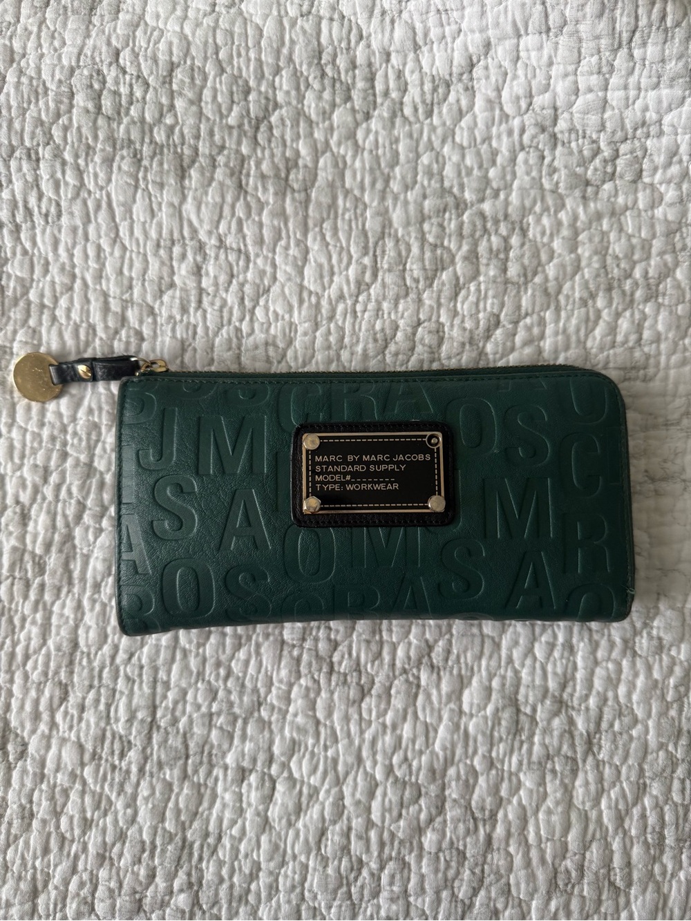 Marc by Marc Jacobs•Dark Green Embossed Logo Zip-Around Wallet with Gold Plaque